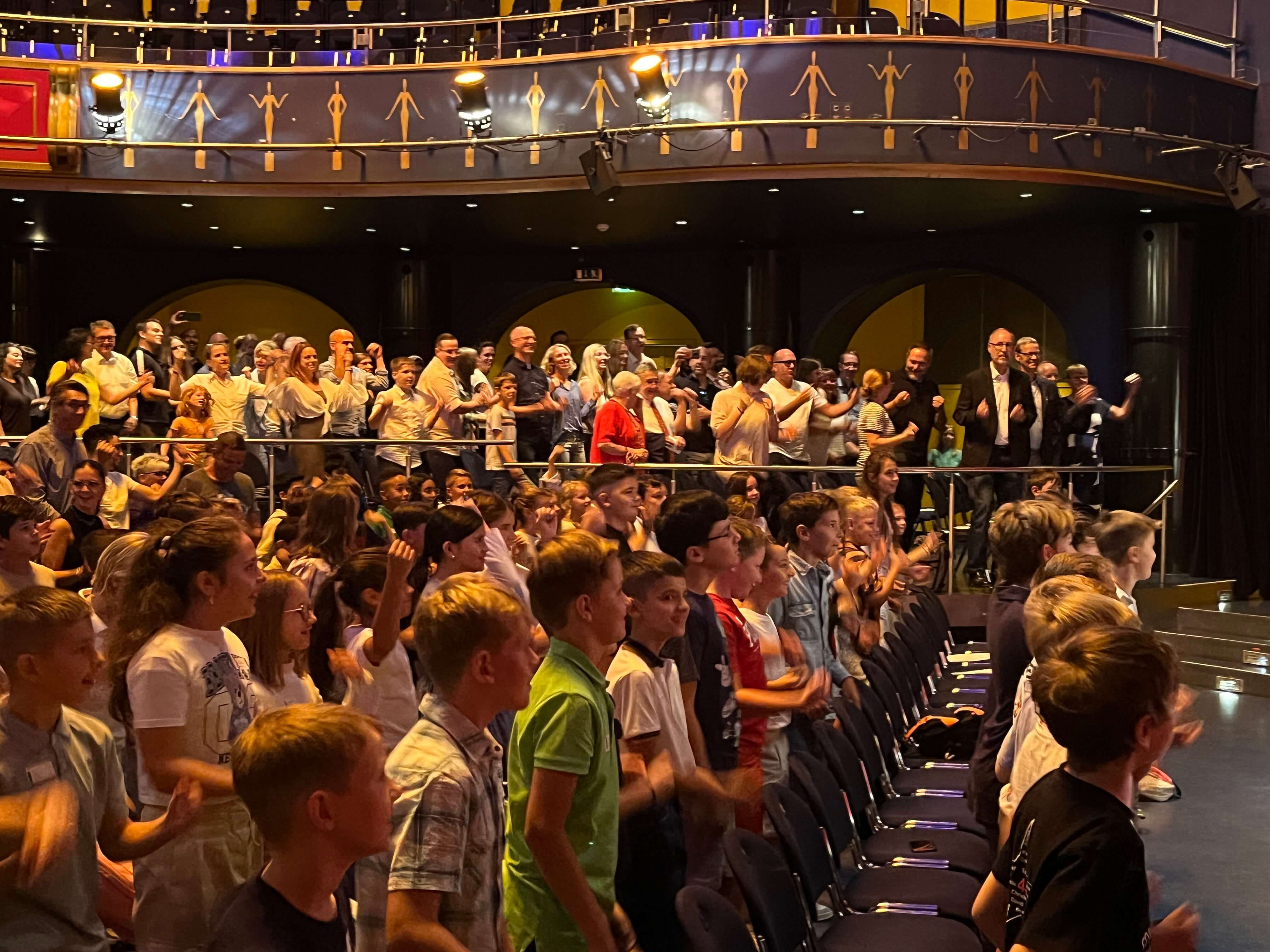 Einschulung im Capitol - Emmy-Noether-Schule Gymnasium der Stadt Offenbach